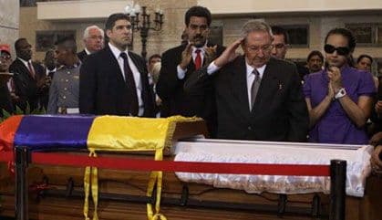 Čaves na odru još sedam dana nakon sahrane Čaves na odru još sedam dana nakon sahrane