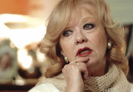 Milena Dravić: Možda je vrijeme, kako bi rekli u žargonu, da "smanjim doživljaj" Milena Dravić: Možda je vrijeme, kako bi rekli u žargonu, da "smanjim doživljaj"