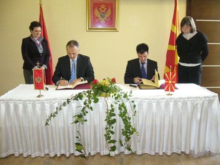 Potpisan carinski sporazum između Crne Gore i Makedonije Potpisan carinski sporazum između Crne Gore i Makedonije