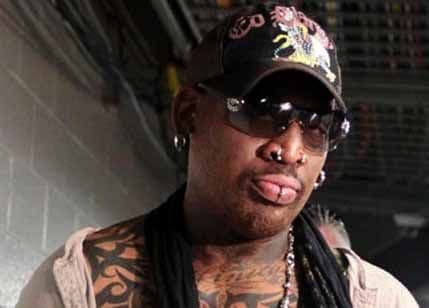 Denis Rodman otputovao u Vatikan na izbor pape Denis Rodman otputovao u Vatikan na izbor pape
