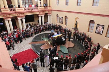 Čaves neće biti balsamovan Čaves neće biti balsamovan