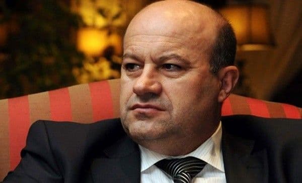 Husović: Grb treba mijenjati zbog jednovjerskih obilježja Husović: Grb treba mijenjati zbog jednovjerskih obilježja