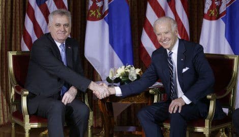 Nikolić sa Bajdenom: SAD bile pogrešno informisane Nikolić sa Bajdenom: SAD bile pogrešno informisane