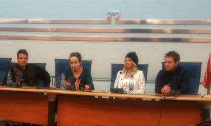 Premijera "Liste za ljubav": Osma predstava Teatra mladih Premijera "Liste za ljubav": Osma predstava Teatra mladih