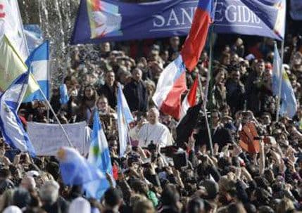 Papa svečano ustoličen, ceremoniji prisustvovala i crnogorska delegacija Papa svečano ustoličen, ceremoniji prisustvovala i crnogorska delegacija