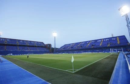 Minut ćutanja uoči početka meča Hrvatska - Srbija Minut ćutanja uoči početka meča Hrvatska - Srbija