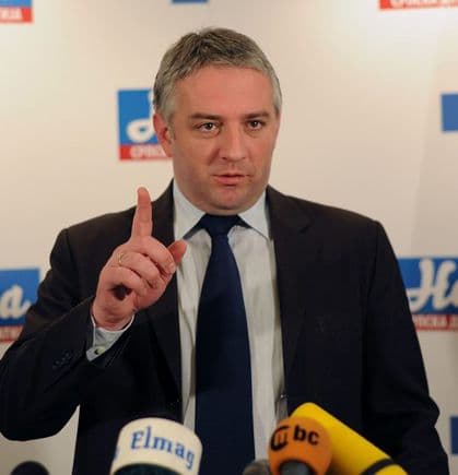 NOVA: NATO da se izvini za agresiju 1999. godine, cilj bio komadanje SRJ NOVA: NATO da se izvini za agresiju 1999. godine, cilj bio komadanje SRJ