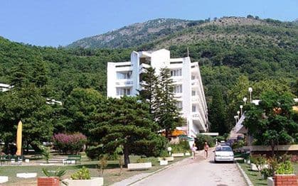 Sutomore: Dva radnika poginula pod odronom zemlje  Sutomore: Dva radnika poginula pod odronom zemlje