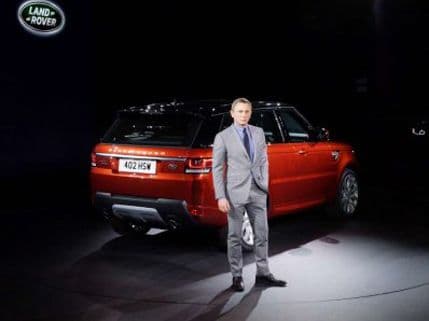 VIDEO: Krejgu milion dolara za pojavljivanje na premijeri "rendž rovera" VIDEO: Krejgu milion dolara za pojavljivanje na premijeri "rendž rovera"