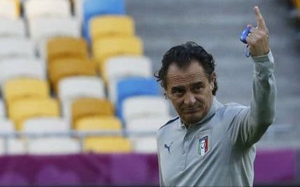 Prandeli: U istom autobusu sa Argentincima da ukažemo čast papi Prandeli: U istom autobusu sa Argentincima da ukažemo čast papi