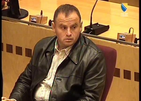 Veselin Vlahović, "monstrum sa Grbavice", osuđen na 45 godina Veselin Vlahović, "monstrum sa Grbavice", osuđen na 45 godina