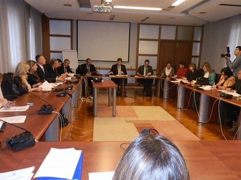 ŽUGIĆ: Zakonom suzbiti sivu ekonomiju ŽUGIĆ: Zakonom suzbiti sivu ekonomiju