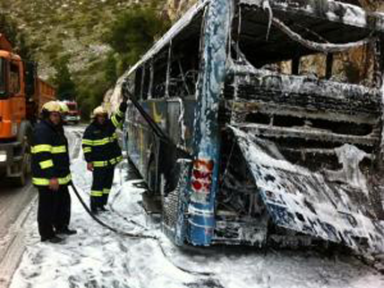 Dubrovnik: Izgorio turistički autobus Dubrovnik: Izgorio turistički autobus