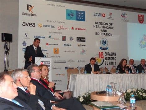 Ministarka Vlahović na 16. Euroazijskom ekonomskom samitu u Istanbulu Ministarka Vlahović na 16. Euroazijskom ekonomskom samitu u Istanbulu