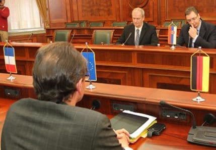 Ko je koga izdao? Ko je koga izdao?