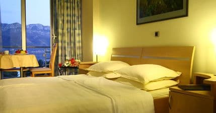 Grci otvaraju novu sezonu u hotelu Montenegro Grci otvaraju novu sezonu u hotelu Montenegro