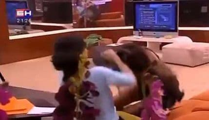 VIDEO: Pogledajte tuču Nevene i Sindi u kući Velikog brata VIDEO: Pogledajte tuču Nevene i Sindi u kući Velikog brata