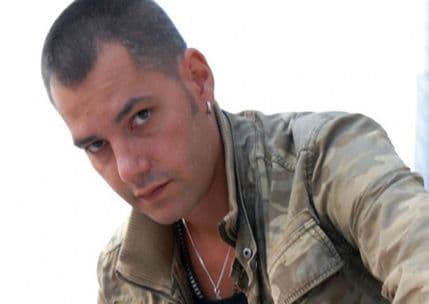 Vasil Hadžimanov radi muziku za “Otvorena vrata” Vasil Hadžimanov radi muziku za “Otvorena vrata”