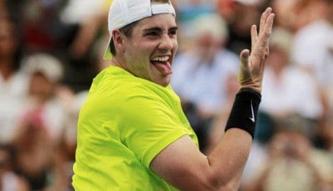 Izner u polufinalu Hjustona Izner u polufinalu Hjustona