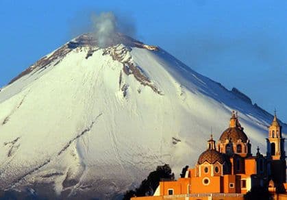 Vulkan Popokatepetl ponovo izbacuje pepeo Vulkan Popokatepetl ponovo izbacuje pepeo