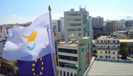 Šojble: Njemačka će odobriti paket pomoći za Kipar Šojble: Njemačka će odobriti paket pomoći za Kipar