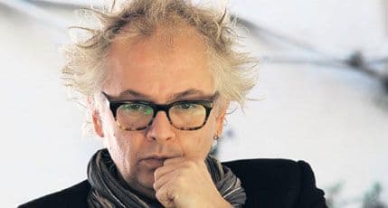 Tasovac raspisao "tender" za dirigenta koji zna da veže pertle Tasovac raspisao "tender" za dirigenta koji zna da veže pertle