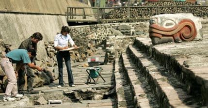 Koja arheološka otkrića su obilježila 2012. godinu? Koja arheološka otkrića su obilježila 2012. godinu?