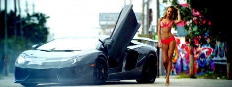 Viktorijini anđeli i Lamborgini u novoj seksi reklami Viktorijini anđeli i Lamborgini u novoj seksi reklami