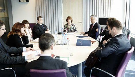 SAD pozivaju Beograd i Prištinu da postignu sporazum SAD pozivaju Beograd i Prištinu da postignu sporazum