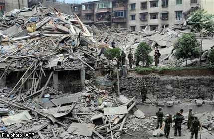 Kina: Više od 150 mrtvih i 5,5 hiljada povrijeđenih u zemljotresu Kina: Više od 150 mrtvih i 5,5 hiljada povrijeđenih u zemljotresu