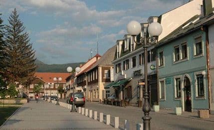 Pet osumnjičenih za izazivanje nereda prije utakmice u Kolašinu Pet osumnjičenih za izazivanje nereda prije utakmice u Kolašinu