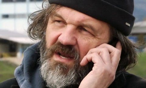 KUSTURICA: Srbi nisu birali zvaničnike koji će dati Kosovo KUSTURICA: Srbi nisu birali zvaničnike koji će dati Kosovo