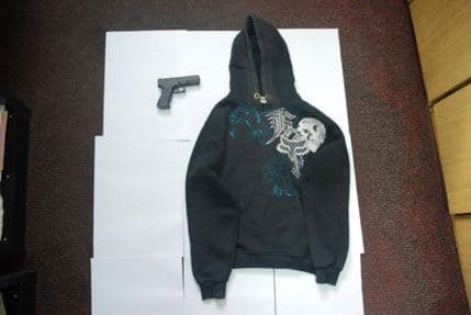 Uhapšen Hercegnovljanin zbog pokušaja razbojništva Uhapšen Hercegnovljanin zbog pokušaja razbojništva