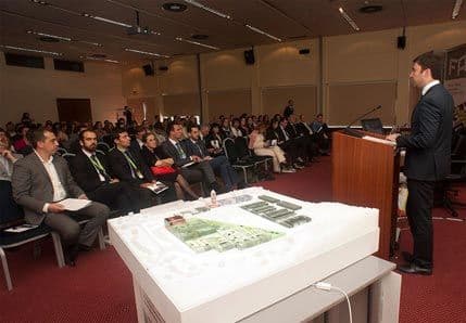 Bogdanović na Festivalu investicija i nekretnina: Tender za žičaru u junu Bogdanović na Festivalu investicija i nekretnina: Tender za žičaru u junu