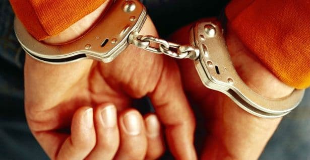 Nikšićanin sa potjernice planirao bijeg preko aerodroma Nikšićanin sa potjernice planirao bijeg preko aerodroma