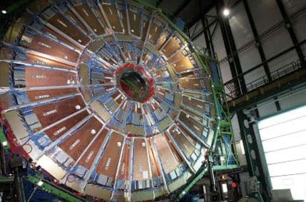 Naučnici CERN-a našli novi dokaz za manjak antimaterije Naučnici CERN-a našli novi dokaz za manjak antimaterije