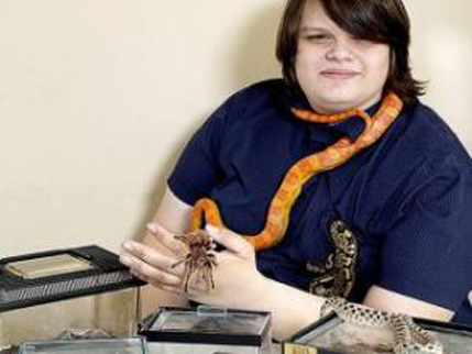 Tinejdžer živi sa preko 300 egzotičnih ljubimaca Tinejdžer živi sa preko 300 egzotičnih ljubimaca