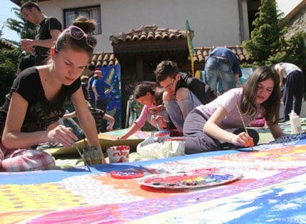 Učenici iz Bijelog Polja i Berana na likovnoj radionici „Inspiracija Mediteran“ Učenici iz Bijelog Polja i Berana na likovnoj radionici „Inspiracija Mediteran“