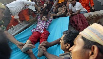 Postradale žene u srušenoj zgradi u Daki šile za Beneton i Mango Postradale žene u srušenoj zgradi u Daki šile za Beneton i Mango