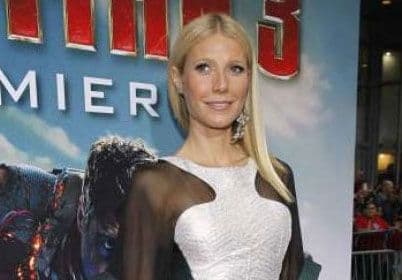 FOTO: Gvinet Paltrou na premijeri u providnoj haljini FOTO: Gvinet Paltrou na premijeri u providnoj haljini