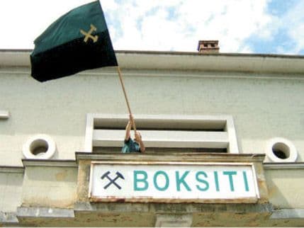 Rudari prenoćili u jami: Traže sedam zarada i pokretanje proizvodnje Rudari prenoćili u jami: Traže sedam zarada i pokretanje proizvodnje