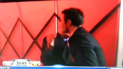 VIDEO: Van Persi na Emirejtsu greškom otišao u svlačionicu "tobdžija"! VIDEO: Van Persi na Emirejtsu greškom otišao u svlačionicu "tobdžija"!