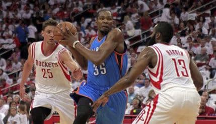 NBA plej-of: Čikago bolji poslije tri produžetka, Oklahoma na 3-0 NBA plej-of: Čikago bolji poslije tri produžetka, Oklahoma na 3-0