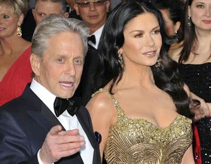 Ketrin Zita Džons se prijavila u psihijatrijsku ustanovu Ketrin Zita Džons se prijavila u psihijatrijsku ustanovu