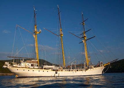 Plovidba broda „Jadran“ od 8-11. maja Plovidba broda „Jadran“ od 8-11. maja