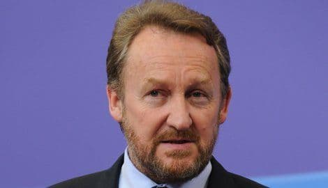 Izetbegović: Državni vrh Srbije zaslužuje podršku Izetbegović: Državni vrh Srbije zaslužuje podršku