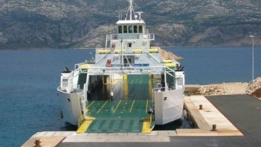 Od juna skuplji prevoz trajektom za putnička vozila Od juna skuplji prevoz trajektom za putnička vozila