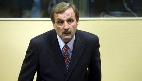 Milan Martić svjedoči u odbranu Karadžića Milan Martić svjedoči u odbranu Karadžića