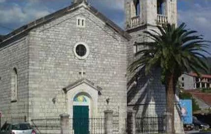 Koncert klase gitare Danijela Cerovića u Tivtu Koncert klase gitare Danijela Cerovića u Tivtu