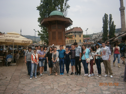 Članovi cetinjskog Savjeta mladih posjetili Sarajevo Članovi cetinjskog Savjeta mladih posjetili Sarajevo